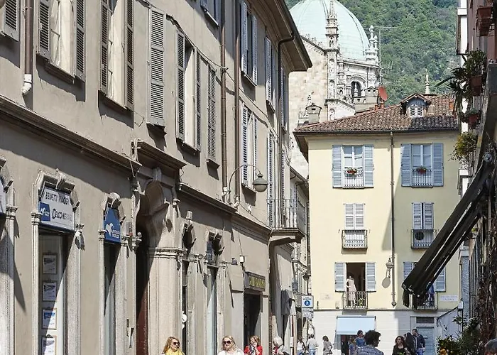 Easylife - Como - Cinque Giornate 46 - Lago Di Como Apartment *