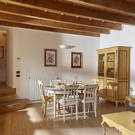 Appartement Joivy Charming Centre Of Como