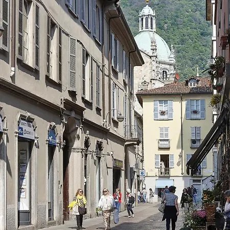 Easylife - Como - Cinque Giornate 46 - Lago Di Como Apartamento *